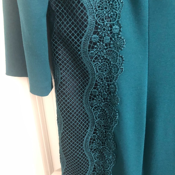 ANTONIO MELANI Fitted silhouette dark teal/green dress with lace sides. - Picture 3 of 5